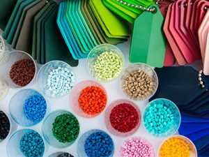 Sales of first grade exportable granules feed in Tehran